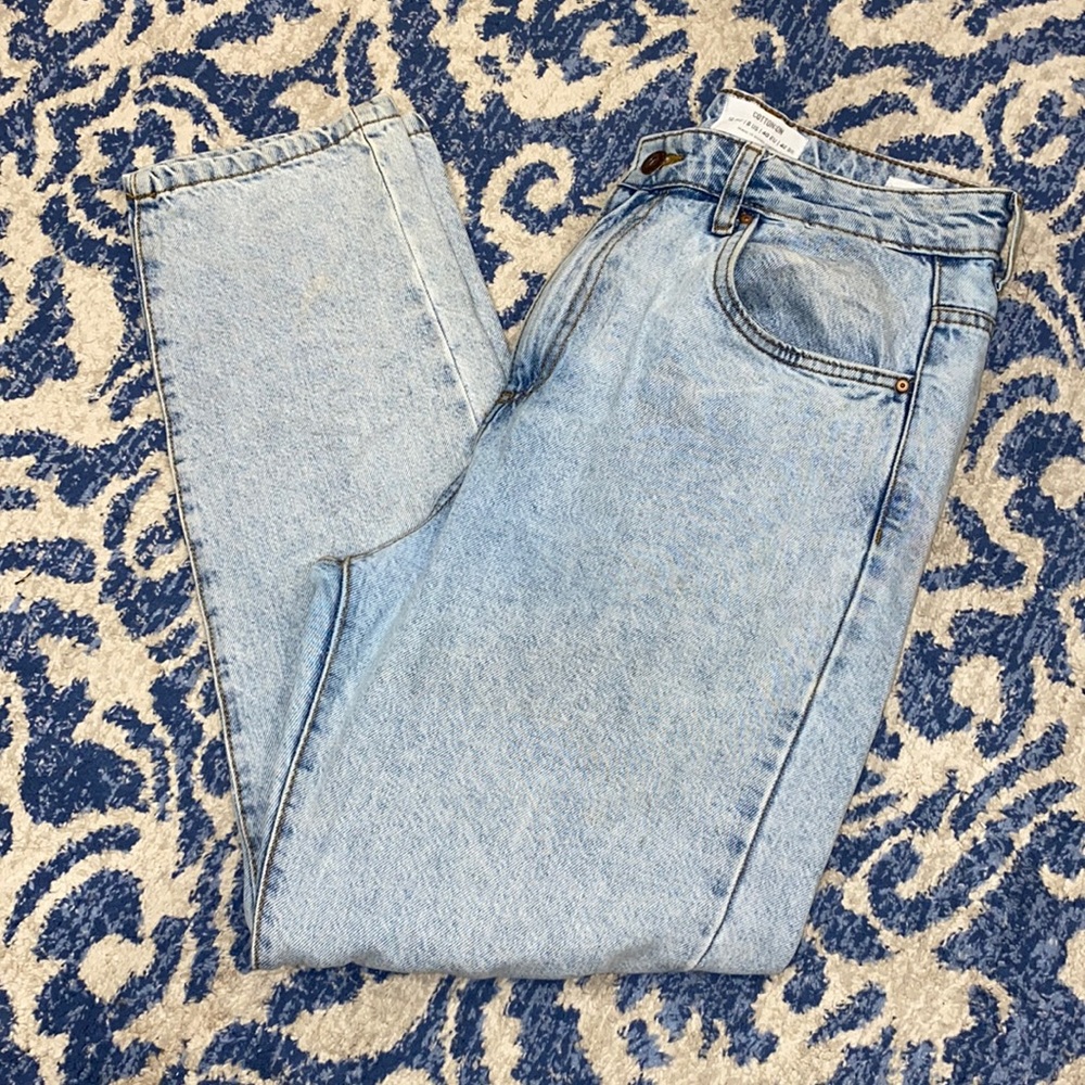 Mom jeans